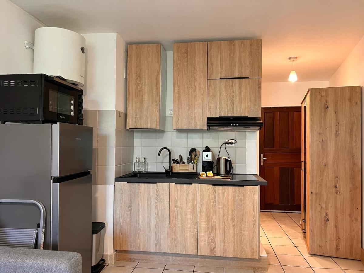Le Ti Canbou - Studio - Pres De La Plage -By Sister Home Saint-Gilles-les-Bains Exterior photo